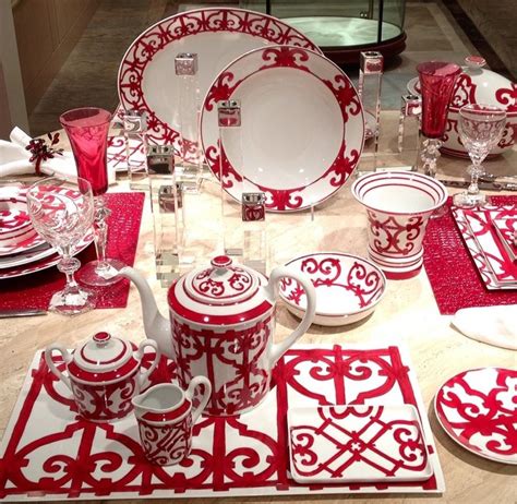 hermes red china.